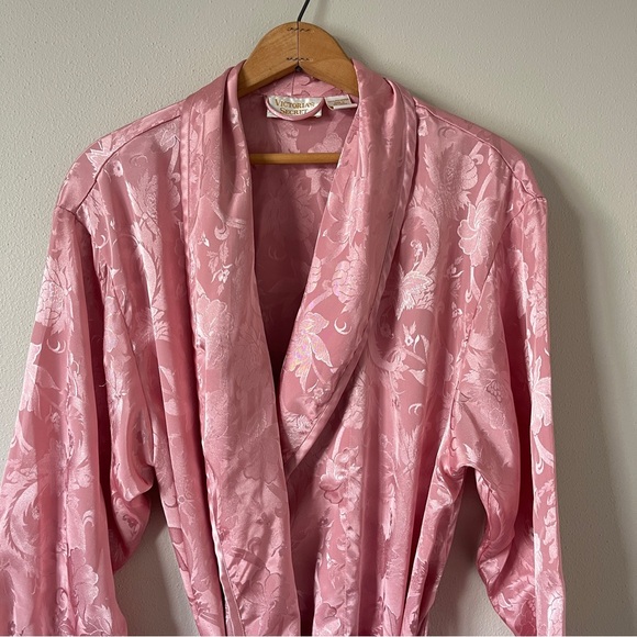 Vintage Victoria's Secret Gold Label Rose Pink Satin Floral Full Length Robe - Picture 3 of 15